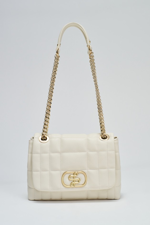 GEPOLSTERTE TASCHE MIT FELL EFFEKT