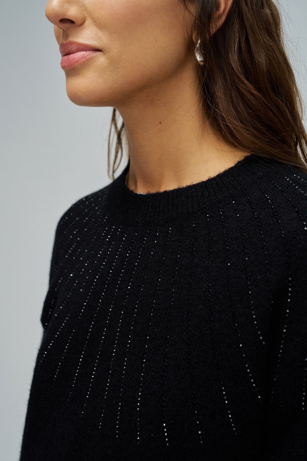 CAMISOLA DE MALHA COM BRILHANTES