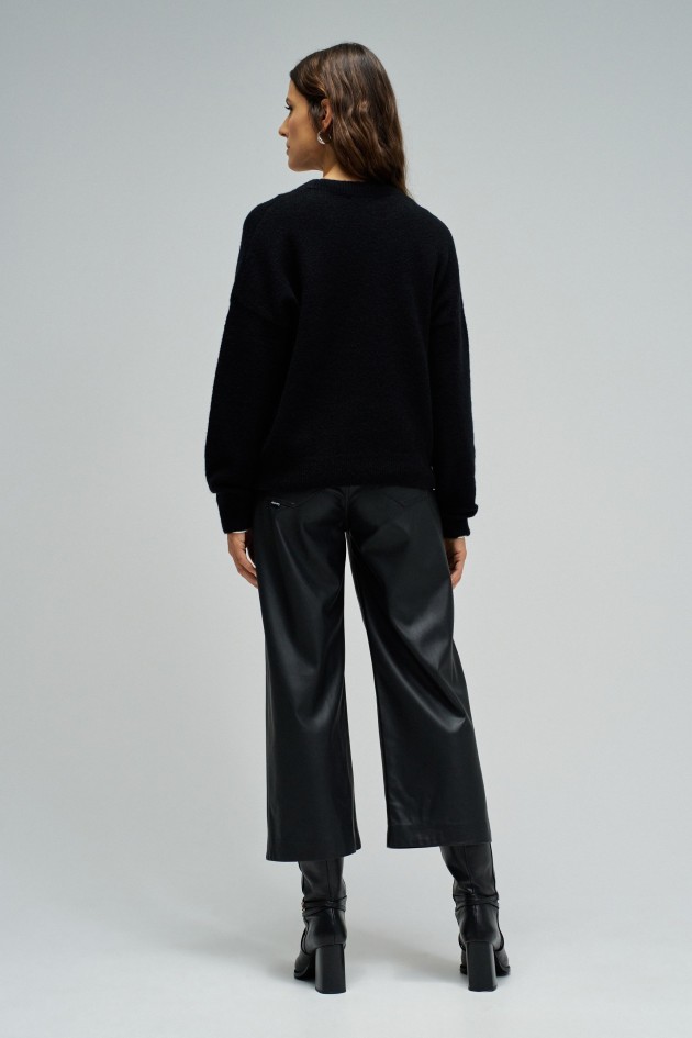 CAMISOLA DE MALHA COM BRILHANTES