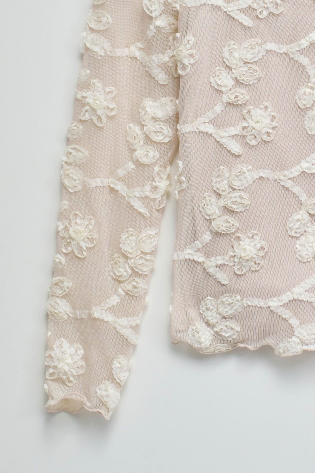 CAMISOLA COM EFEITO TRIDIMENSIONAL