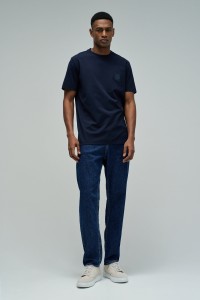 T-SHIRT COM BRANDING