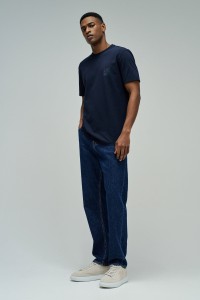 T-SHIRT COM BRANDING