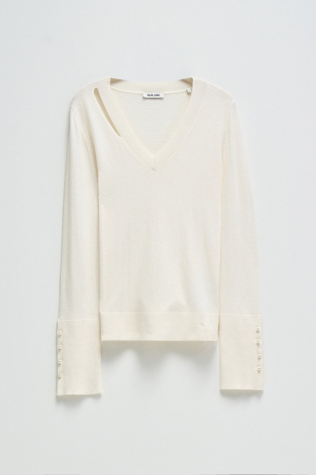 SWEATER WITH PEARL DETAILS