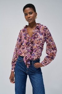 BLUSA CON VOLANTES