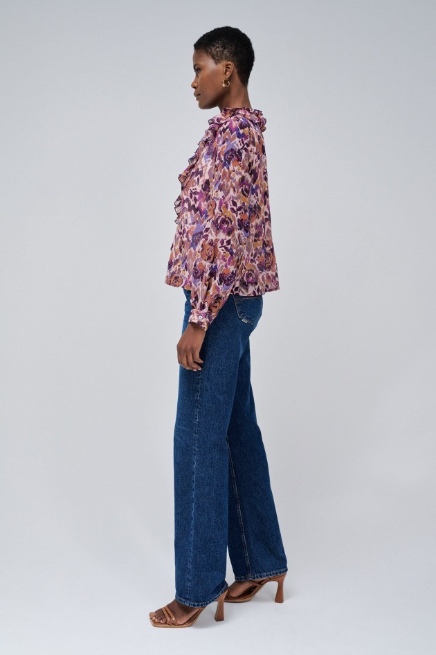 BLUSA CON VOLANTES