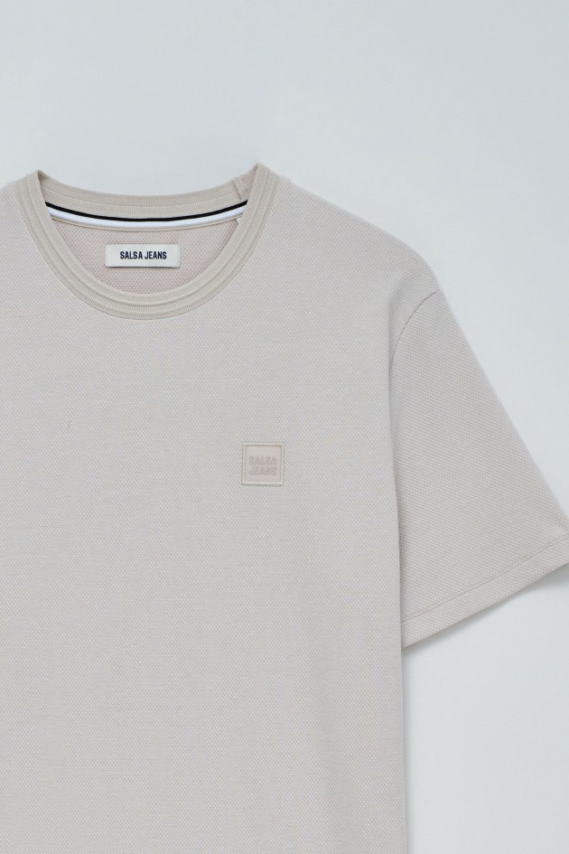 T-SHIRT WITH TEXTURE