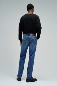 REGULAR FIT JEANS