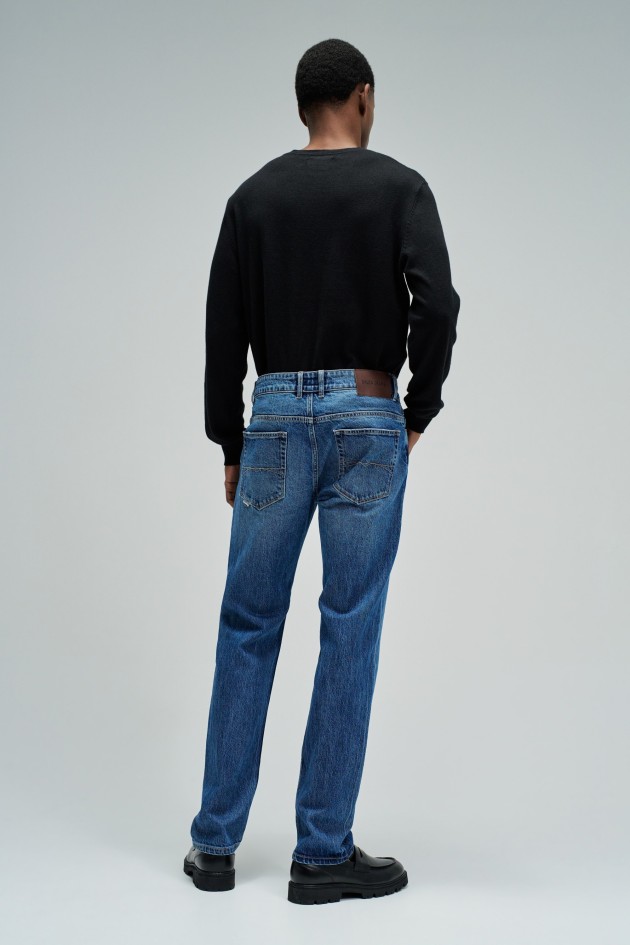REGULAR FIT JEANS