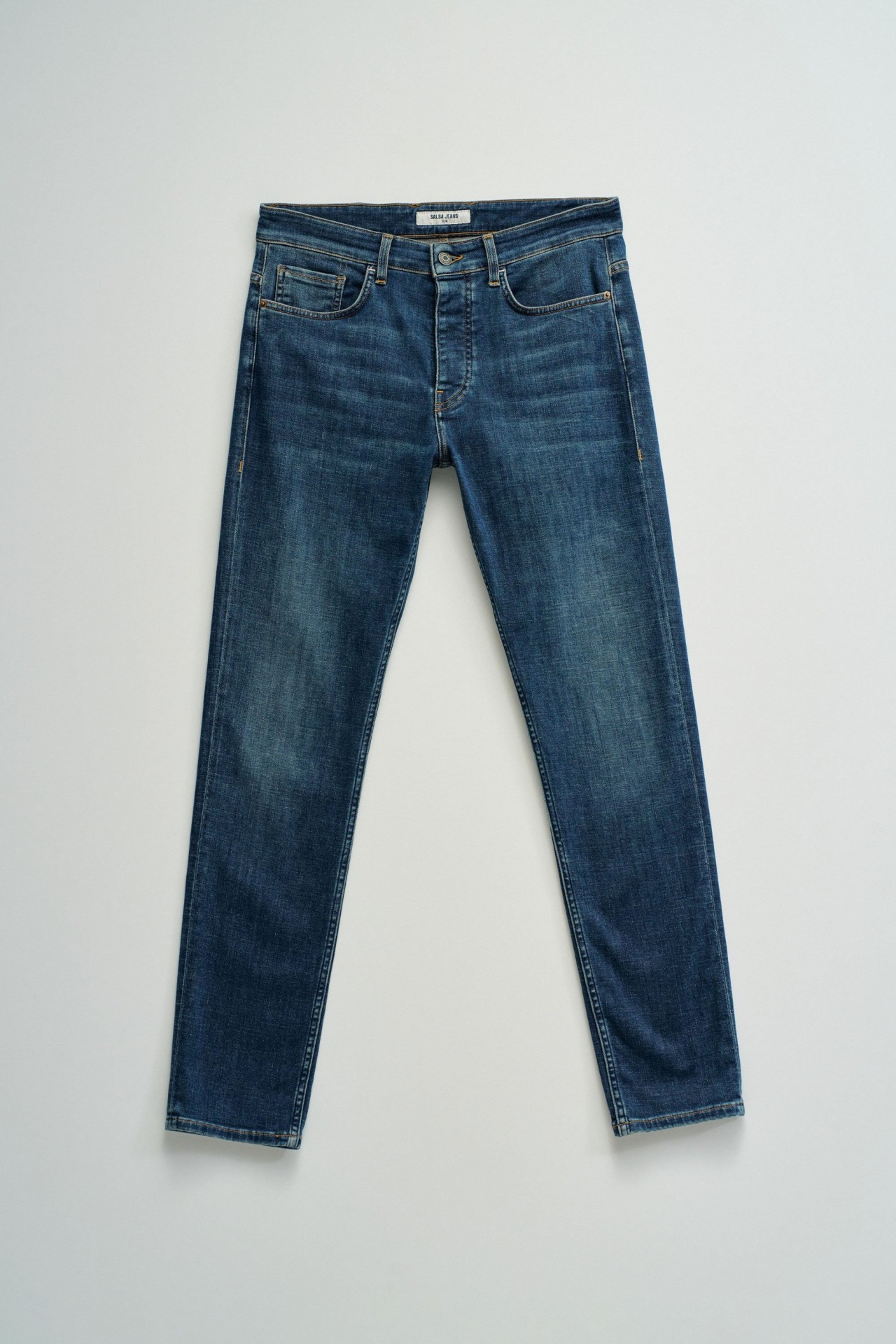 SLIM FIT JEANS