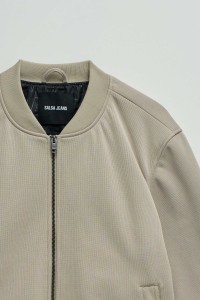 BOMBERJACKE TEXTURIERT