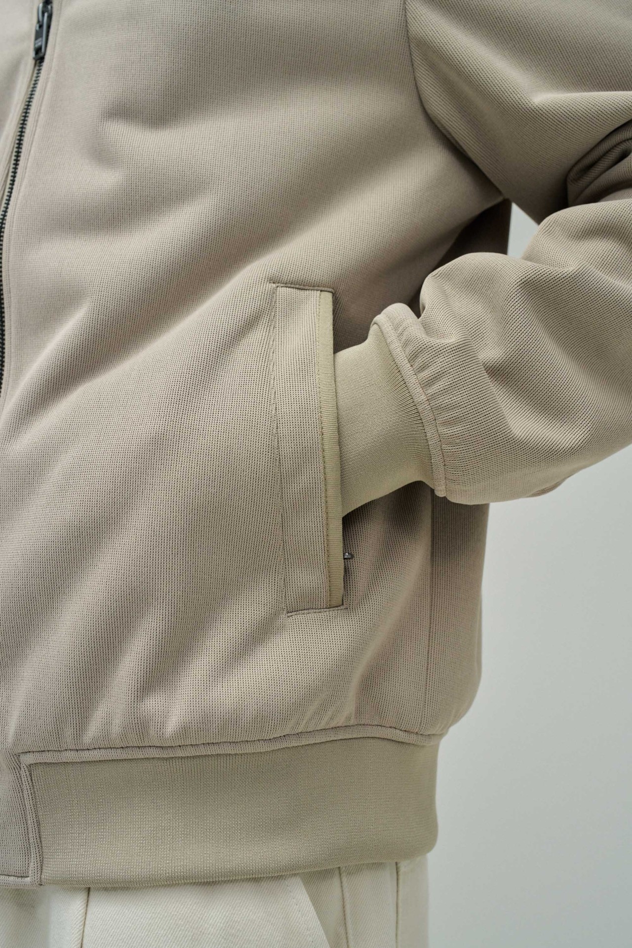 BOMBERJACKE TEXTURIERT