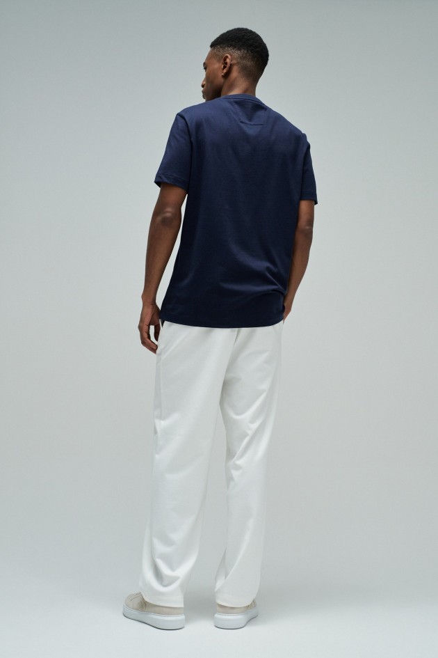 T-SHIRT AVEC BRANDING