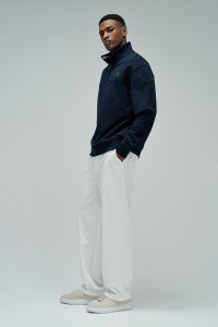 SWEATSHIRT MIT HALBEN REISSVERSCHLUSS