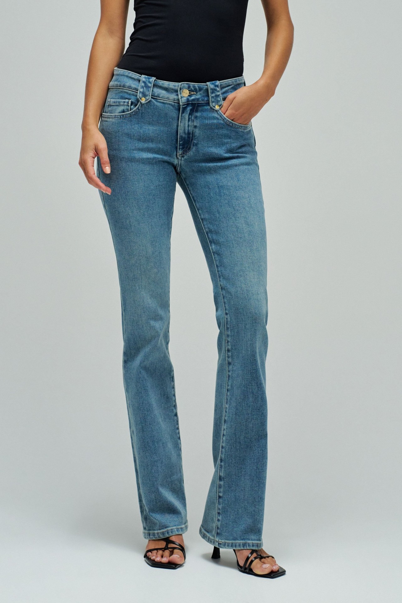 JEANS WONDER PUSH UP BOOTCUT