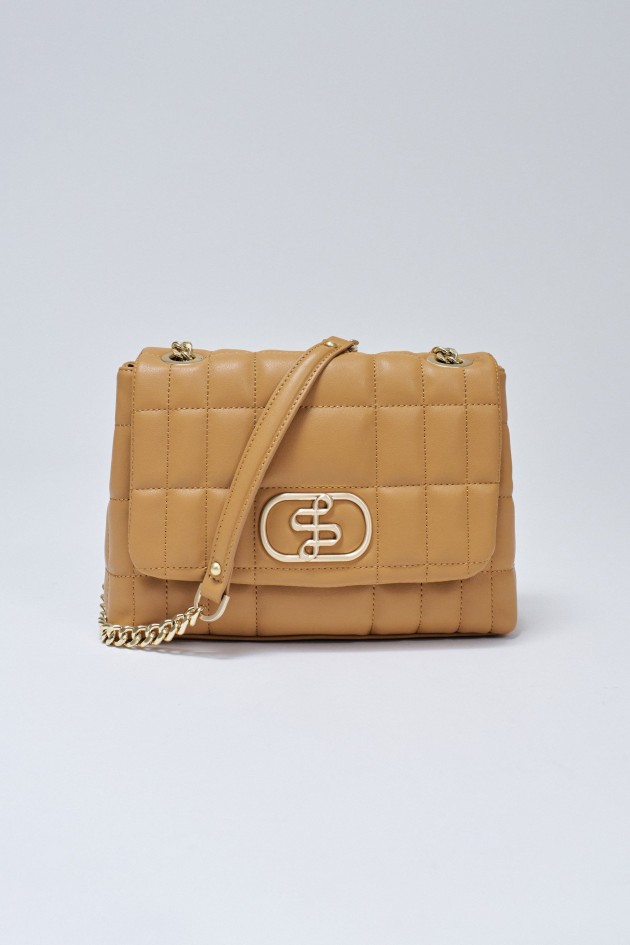 PADDED BAG LEATHER EFFECT