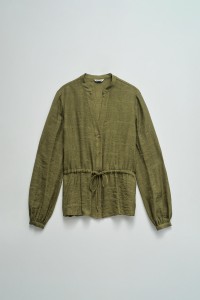 BLUSA TEXTURADA COM CINTO