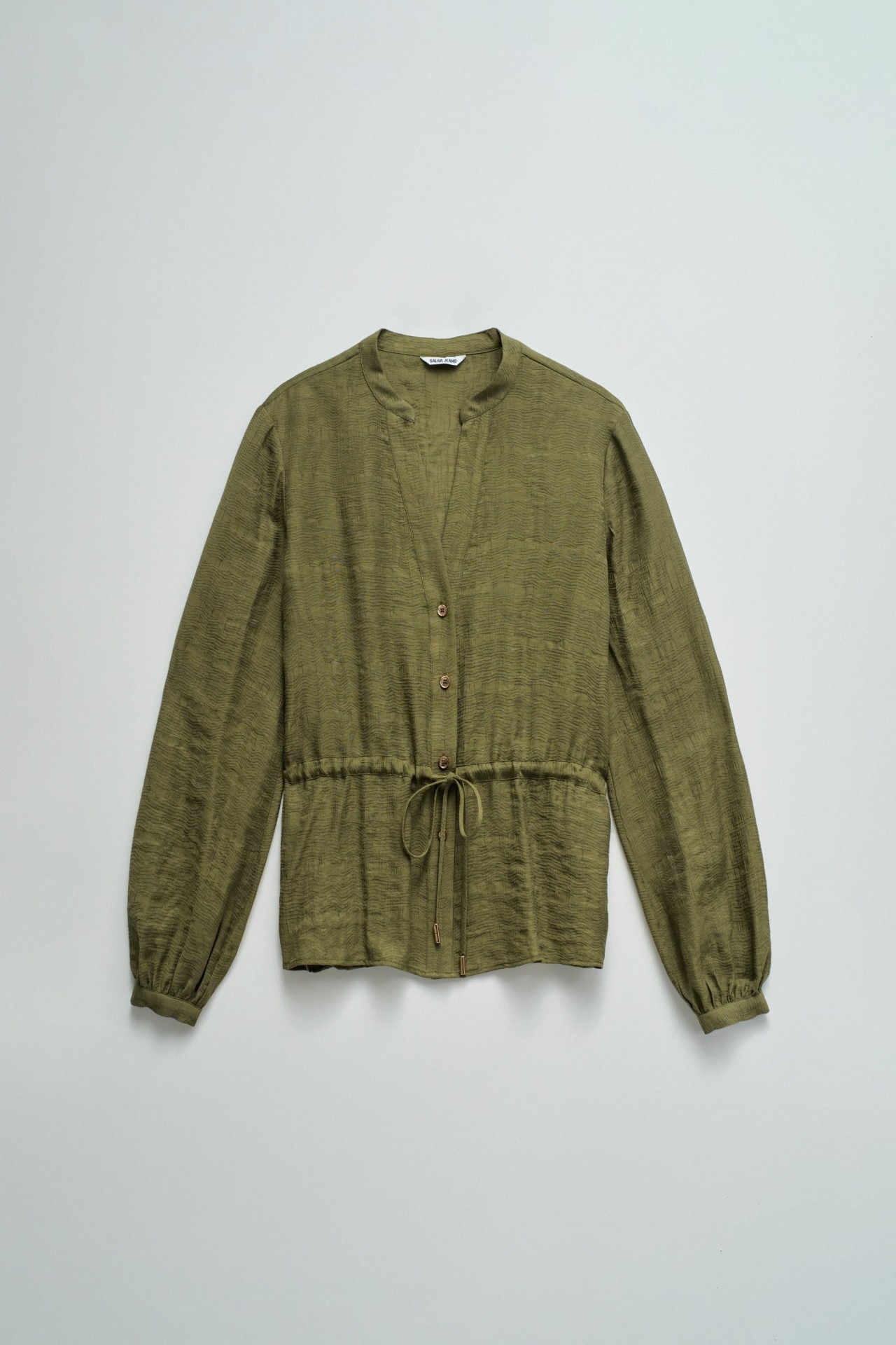 BLUSA TEXTURADA COM CINTO