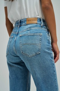 JEANS TRUE STRAIGHT