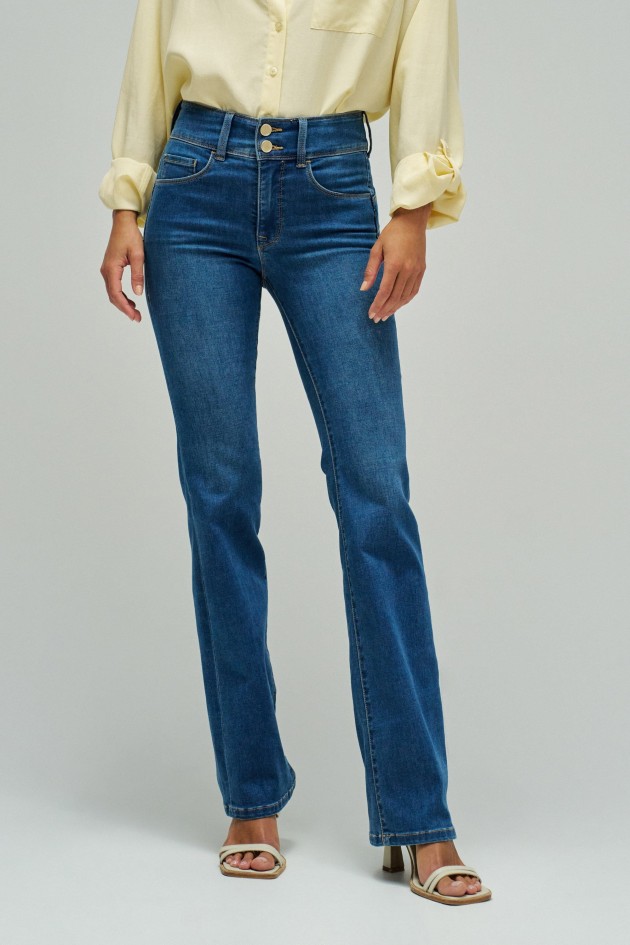 JEANS SECRET PUSH IN BOOTCUT SOFT TOUCH