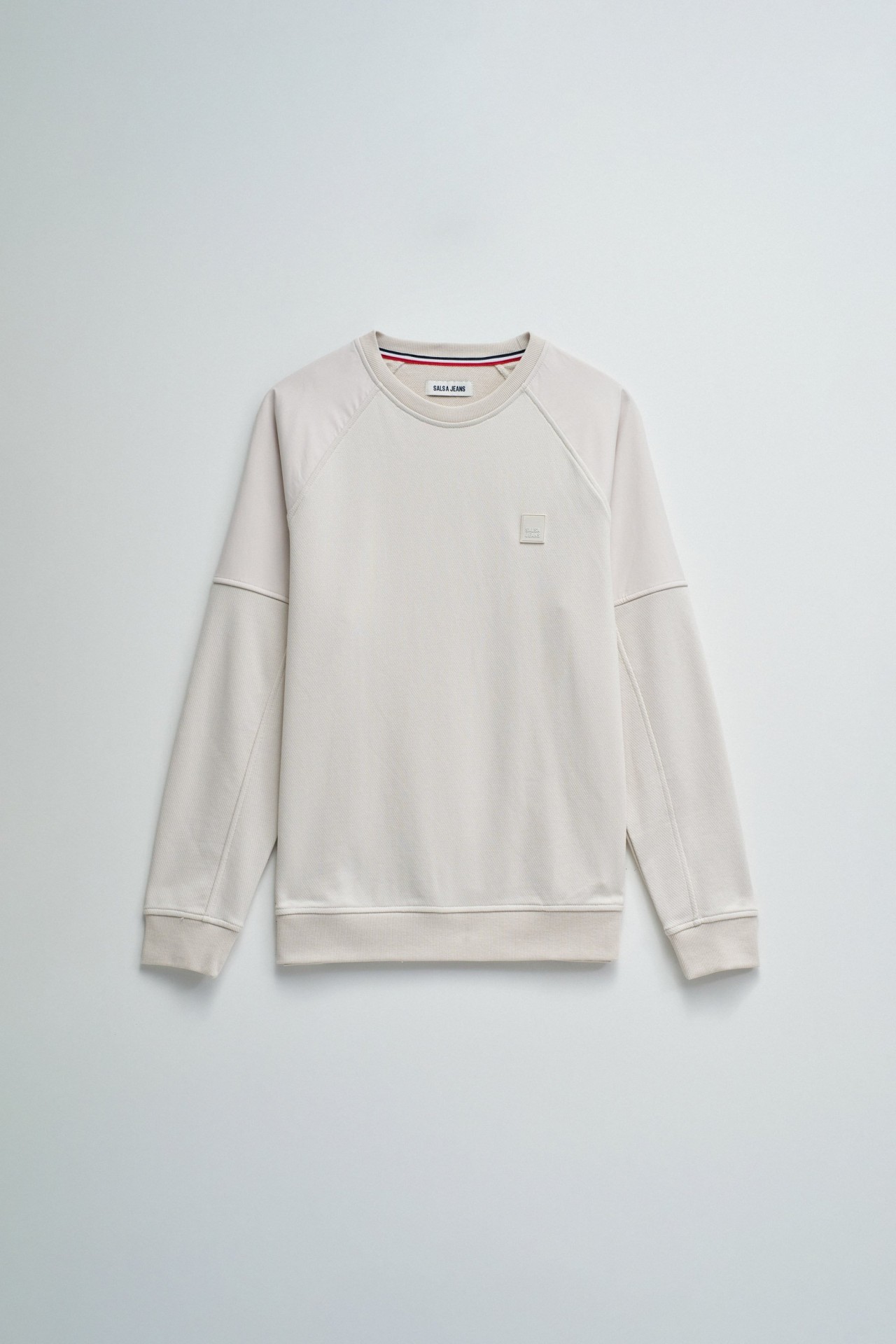 SWEATSHIRT MIT BRANDING