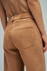 JEANS WIDE LEG EM SUEDE