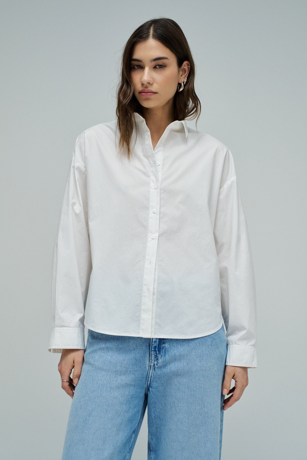 CAMISA B�SICA LOOSE FIT
