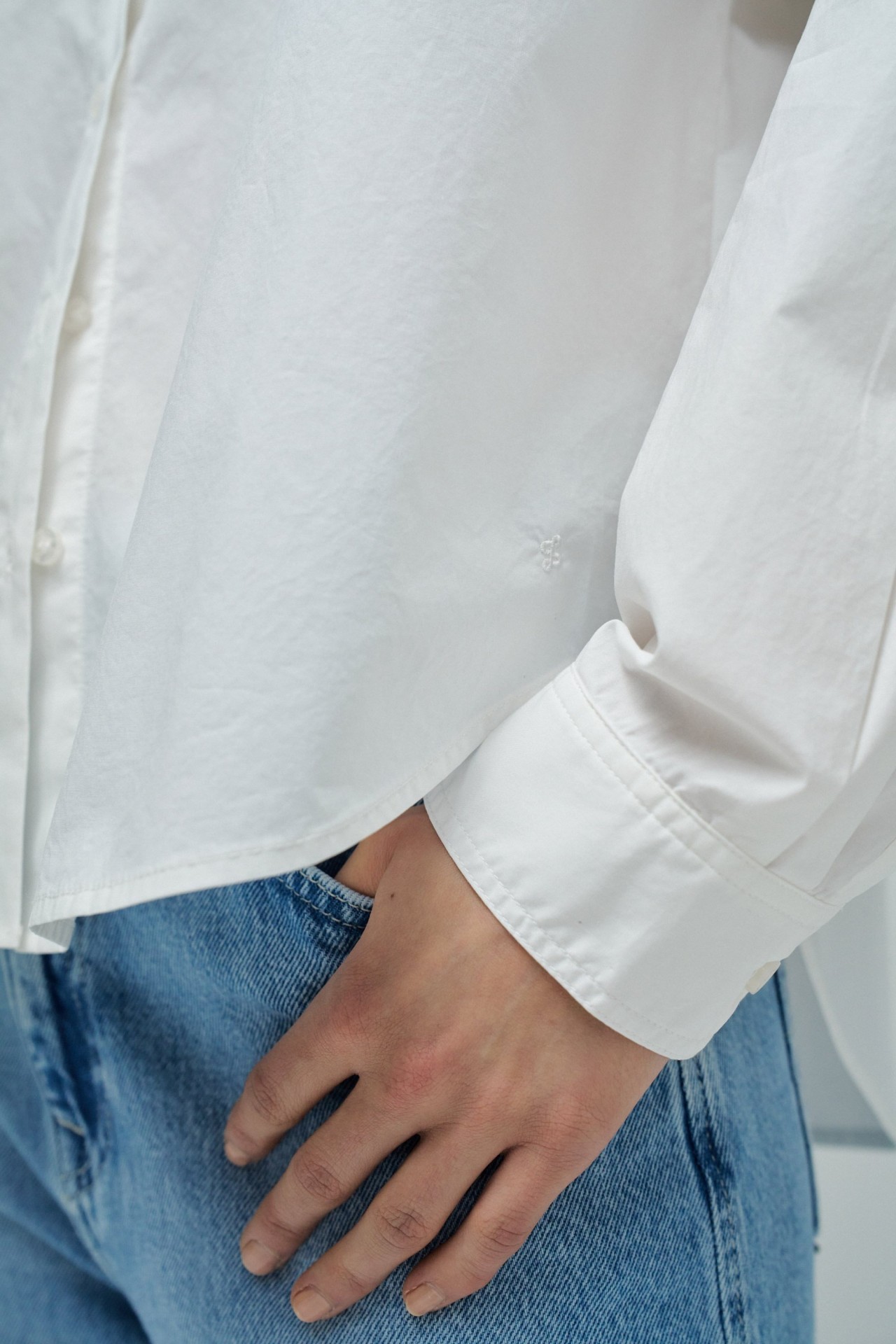 CAMISA B�SICA LOOSE FIT