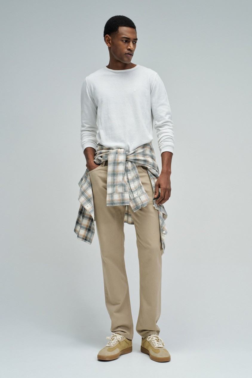 CALÇAS STRAIGHT FIT