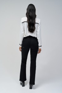 SECRET PUSH IN BOOTCUT JEANS SECRET PUSH IN BOOTCUT JEANS