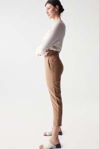 PANTALONES CHINO CROPPED SLIM