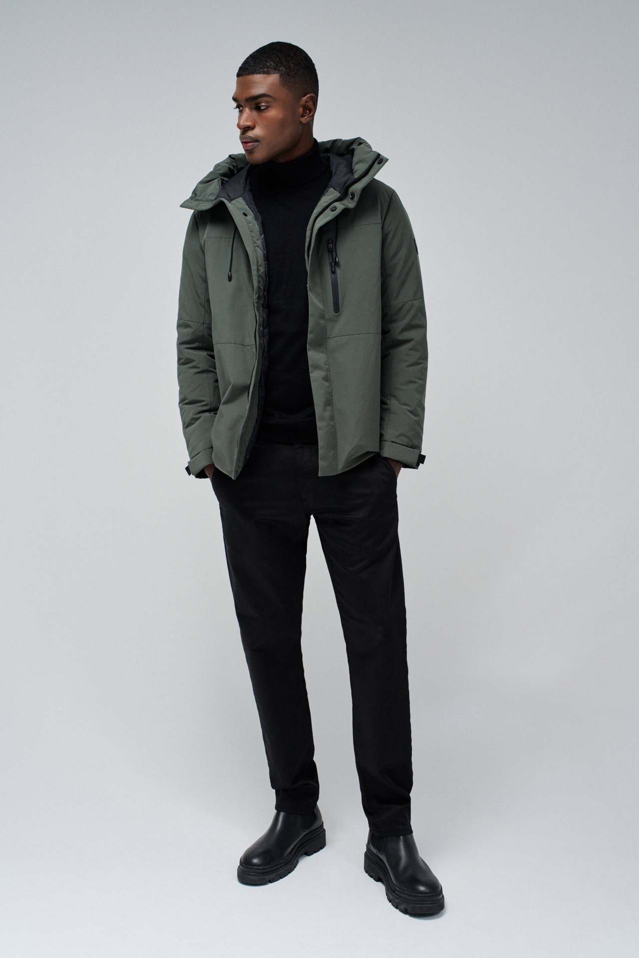 PARKA COM CAPUZ