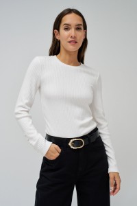FINE RIBBED KNIT SWEATER