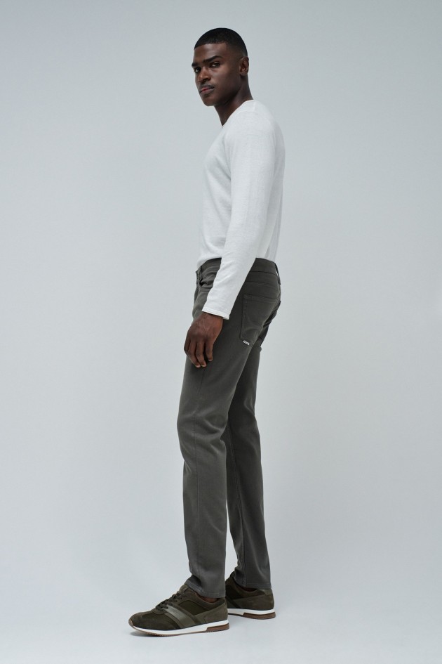 SLIM FIT HOSEN S-ACTIV