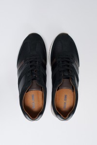 WILDLEDER SNEAKER