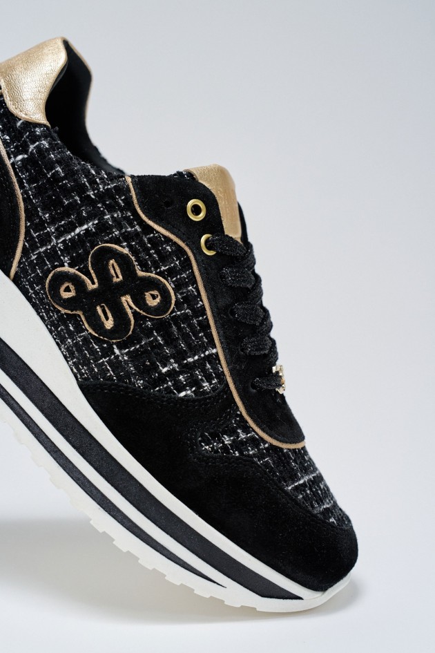 LEATHER PLATFORM TRAINERS