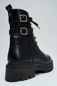 BOTAS EM PELE