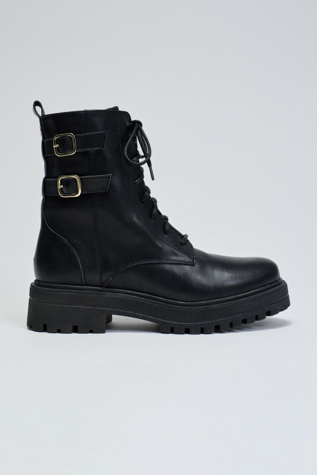 BOTAS EM PELE