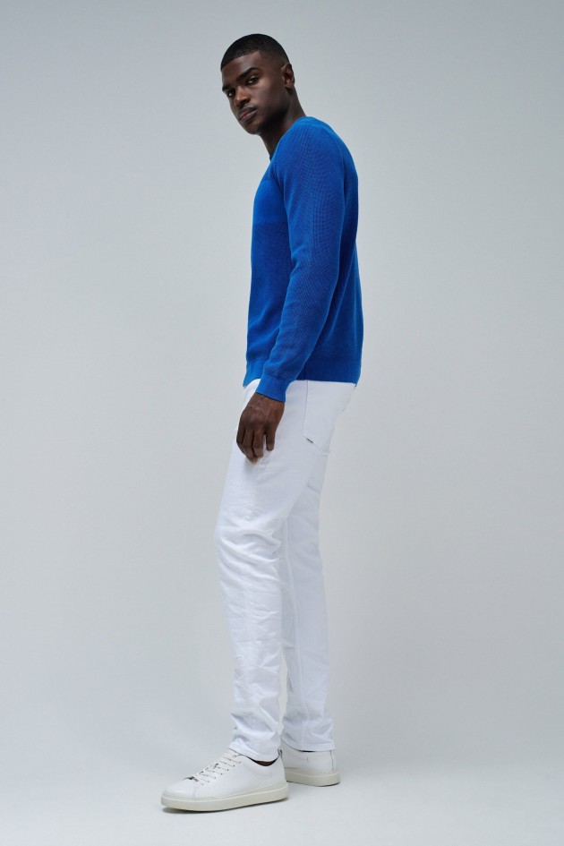 PULL EN MAILLE AVEC TEXTURE