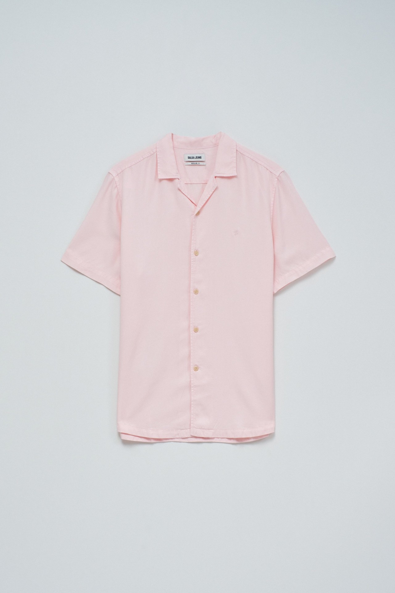 CAMISA EM DENIM LEVE