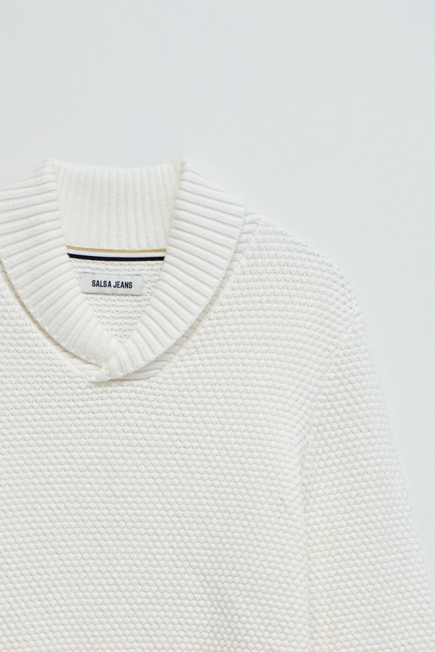 PULL EN TRICOT