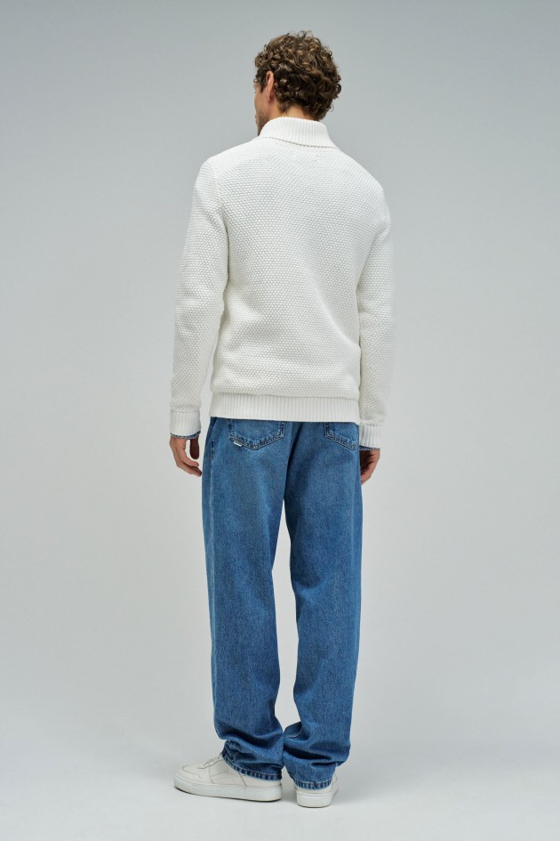 PULL EN TRICOT