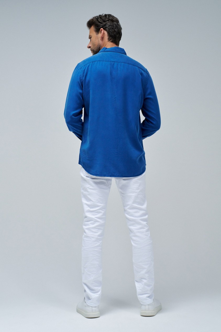 CAMISA EM DENIM LEVE