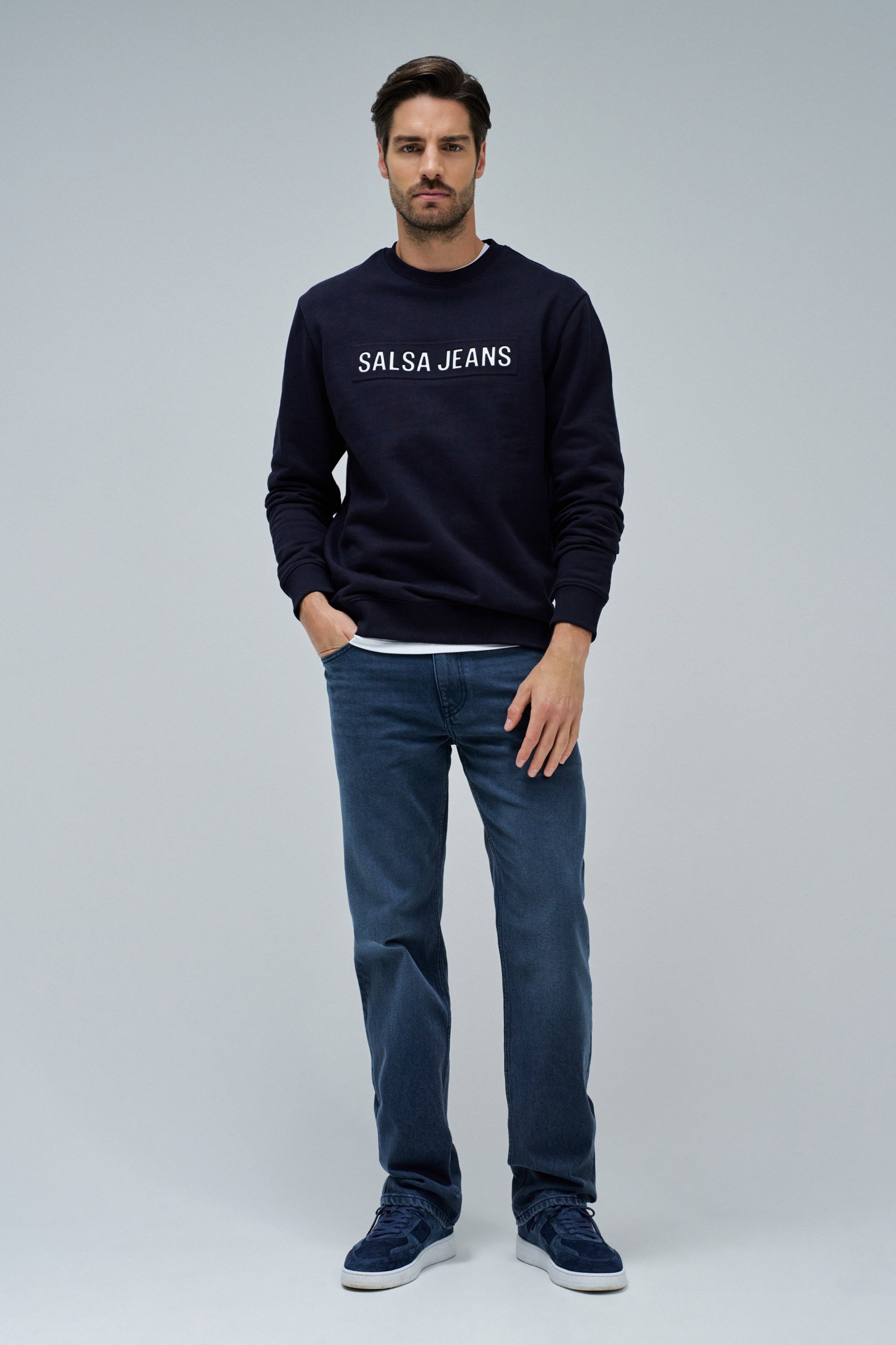 JEANS STRAIGHT FIT