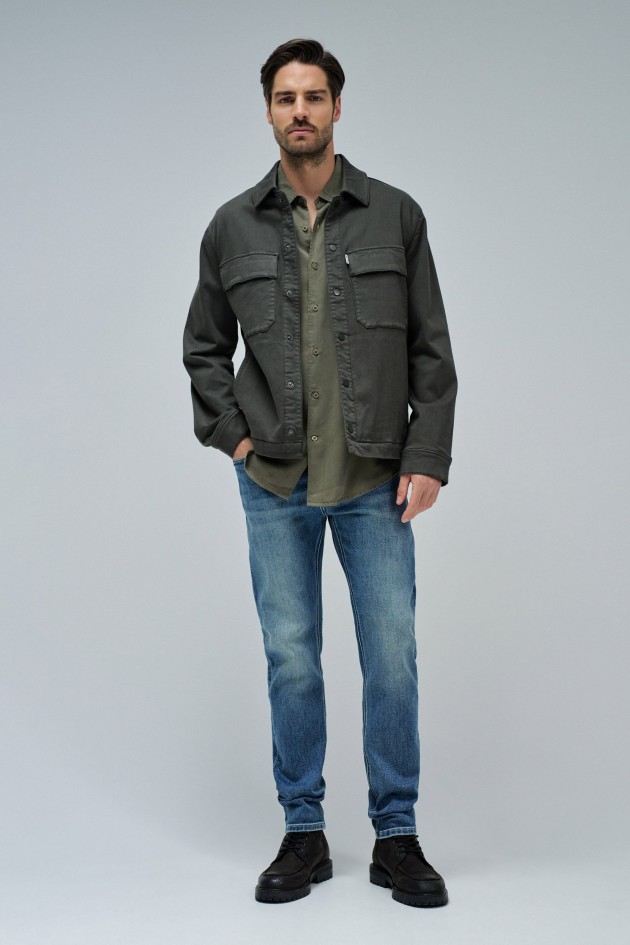 SLIM FIT JEANS