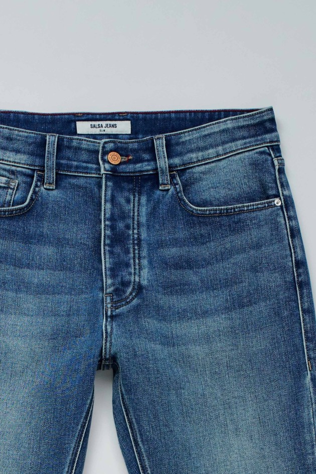 SLIM FIT JEANS