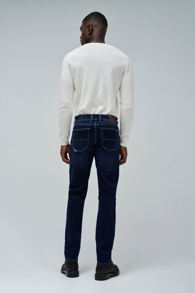 SLIM FIT JEANS