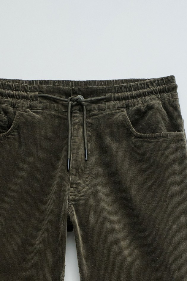 REGULAR FIT JOGGERS TROUSERS IN CORDUROY