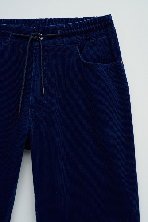 REGULAR FIT JOGGERS IN CORDOROY