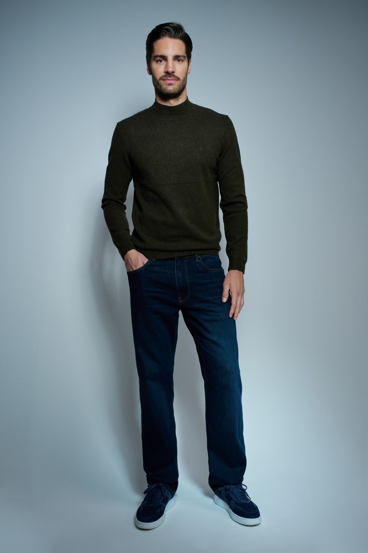 JEANS STRAIGHT FIT
