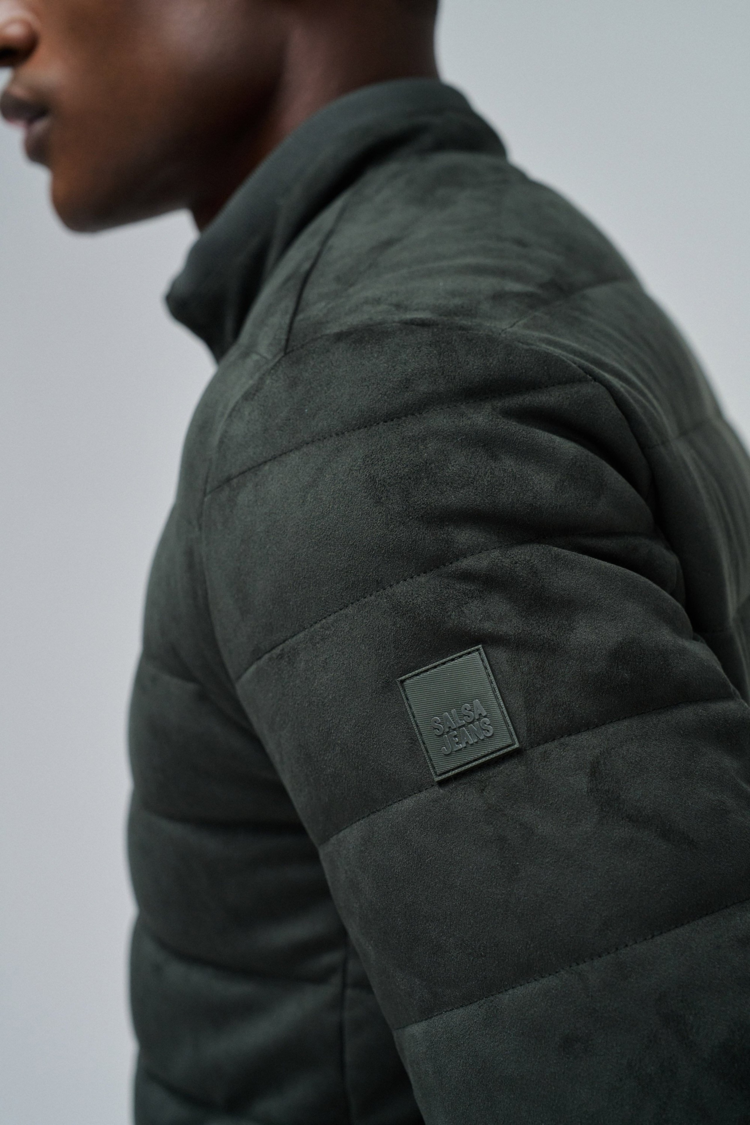 CASACO PUFFER EM SUEDE